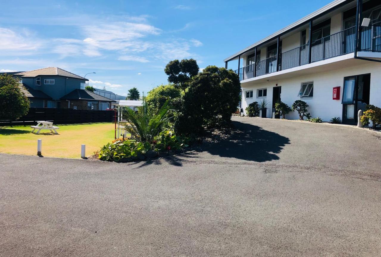 Blue Haven Motel マウント・マウンガヌイ エクステリア 写真