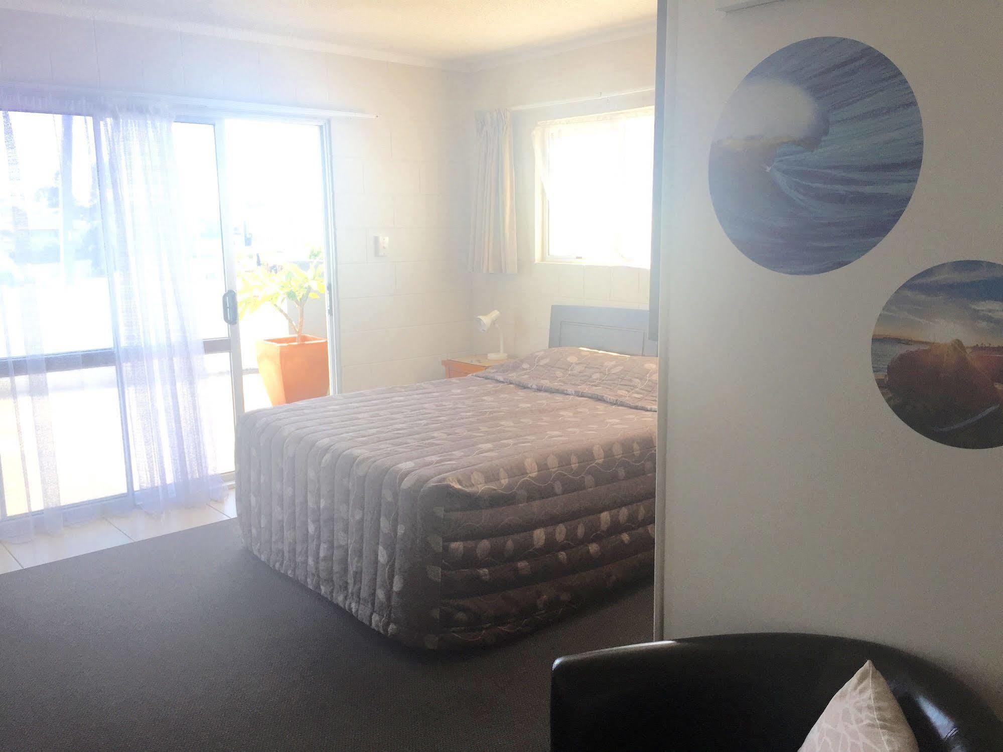 Blue Haven Motel マウント・マウンガヌイ エクステリア 写真